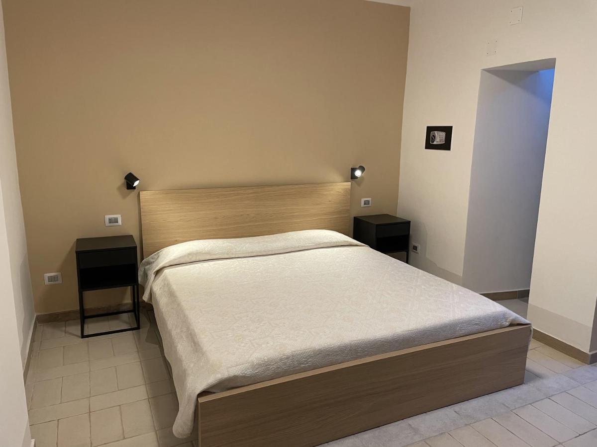 Alex Comfort House Μπάρι Εξωτερικό φωτογραφία
